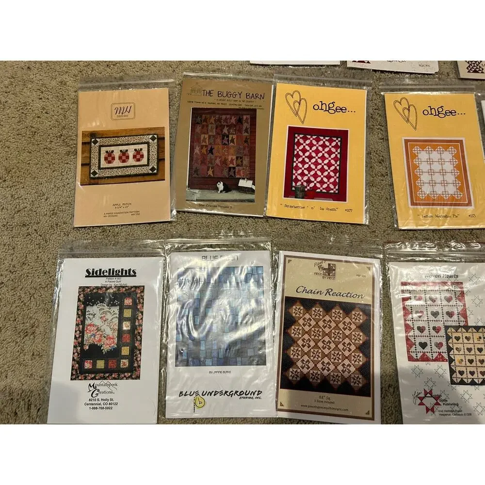 Quilt Patterns Lot of 33 Patterns Designs Mixed Brands/Sizes Z23